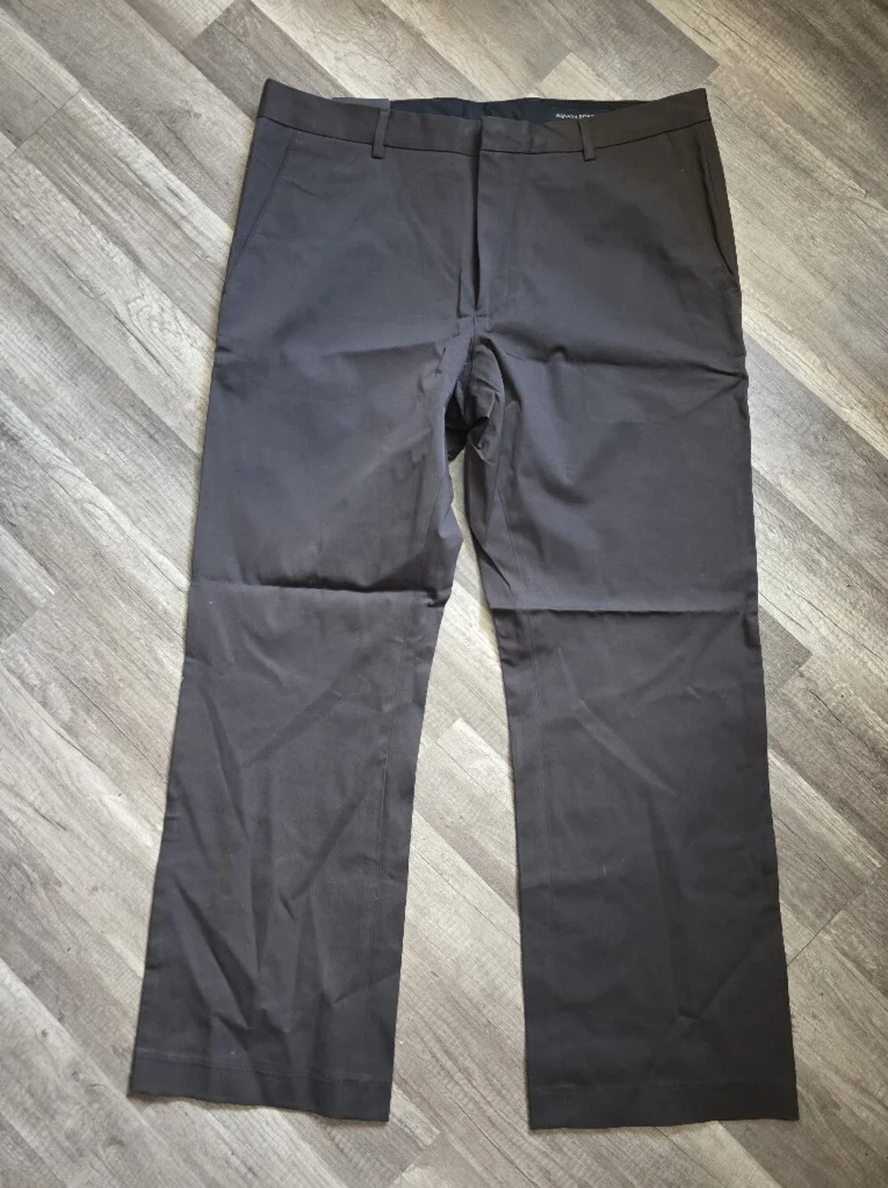 New BANANA REPUBLIC 38 X 32 Men's Charcoal Straight-Leg Pants chino Classic Y2K